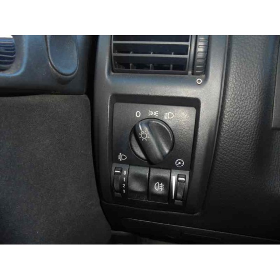 opel astra g berlina del año 2002