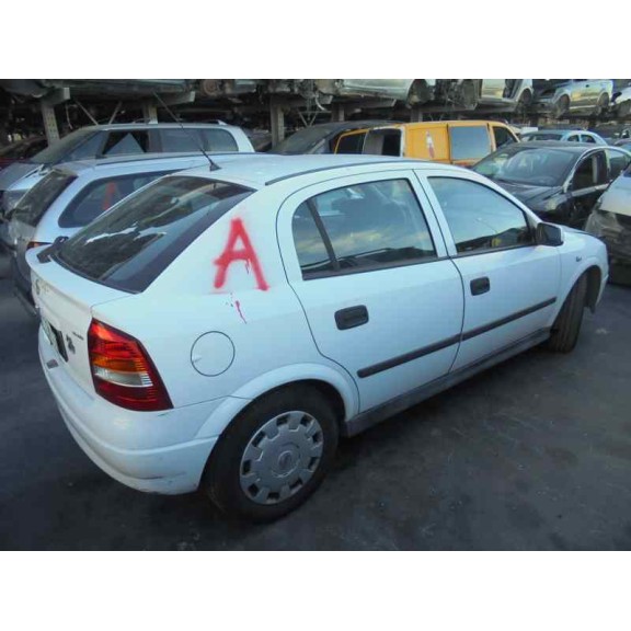 opel astra g berlina del año 2002