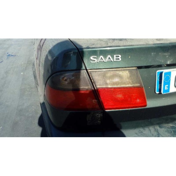 saab 9-5 sedán del año 1999