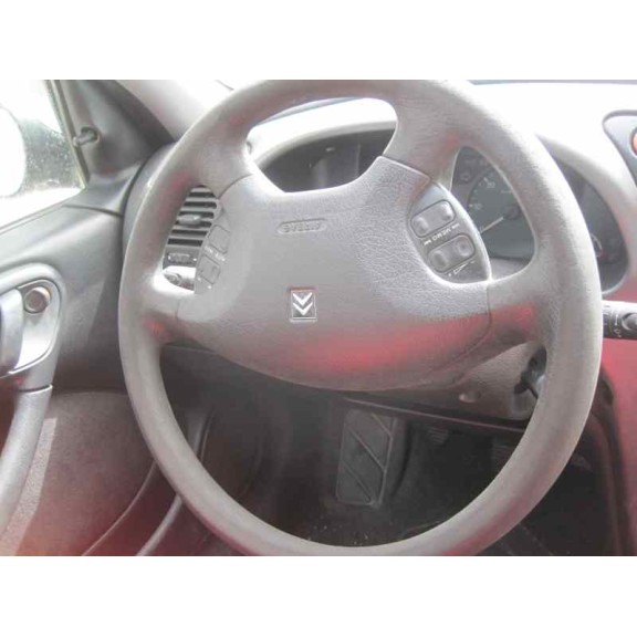 citroën xsara berlina del año 1999