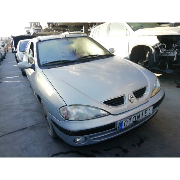 renault megane i fase 2 classic (la..) del año 2000