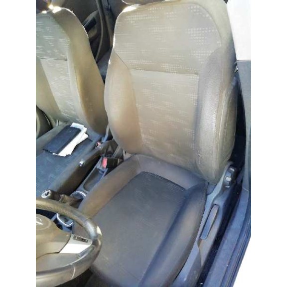 opel corsa d del año 2006