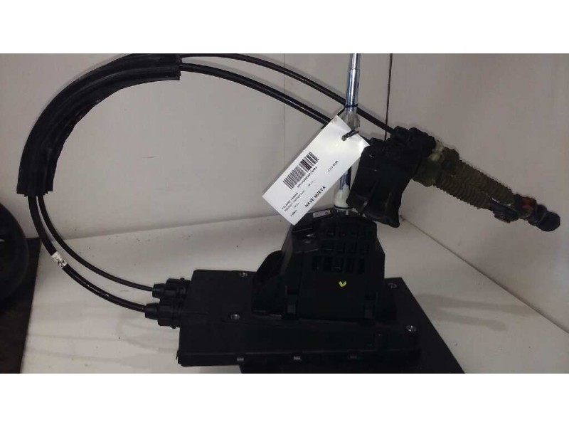 Recambio de palanca cambio para renault captur luxe referencia OEM IAM 13174  