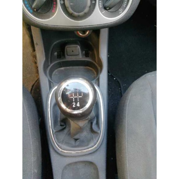 opel corsa d del año 2006