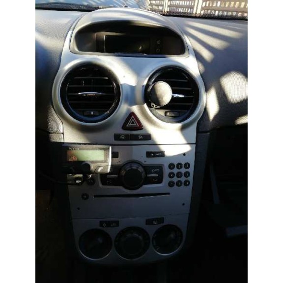 opel corsa d del año 2006