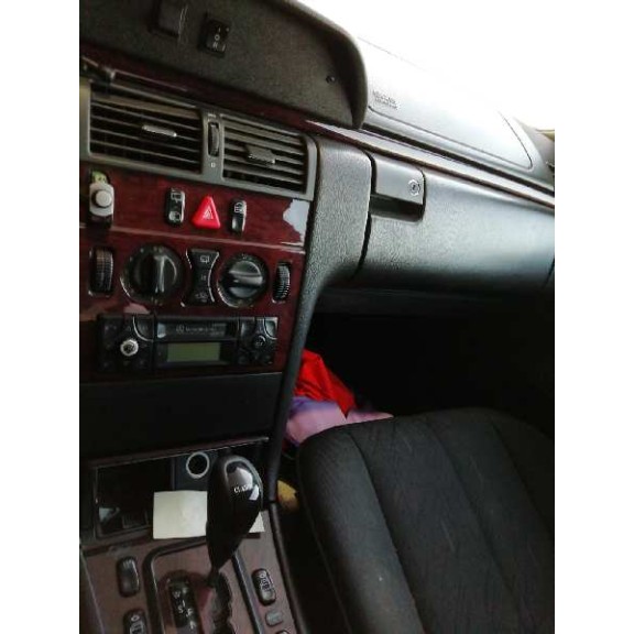 mercedes-benz clase e (w210) familiar del año 2002