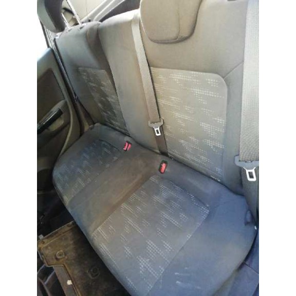 opel corsa d del año 2006