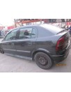 opel astra g berlina del año 2000