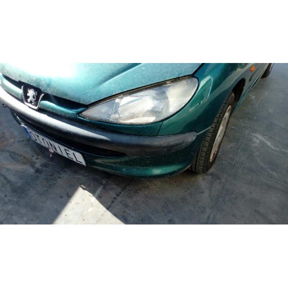 peugeot 206 berlina del año 1999