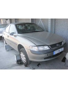 opel vectra b berlina del año 1997