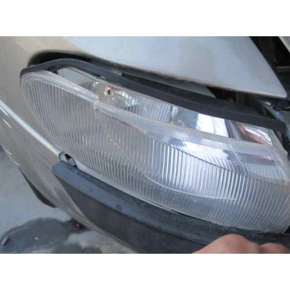 opel vectra b berlina del año 1997