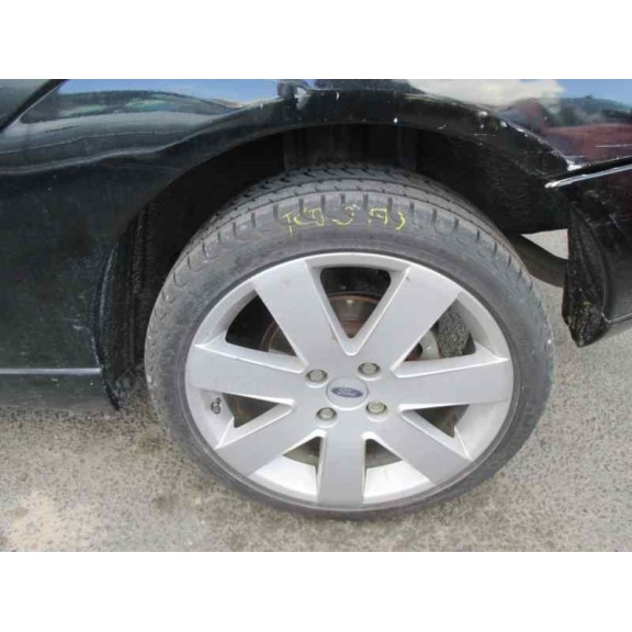 ford focus berlina (cak) del año 2004