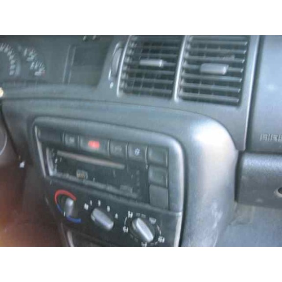 opel vectra b berlina del año 1997