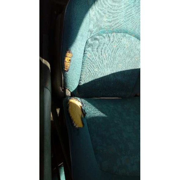 peugeot 206 berlina del año 1999