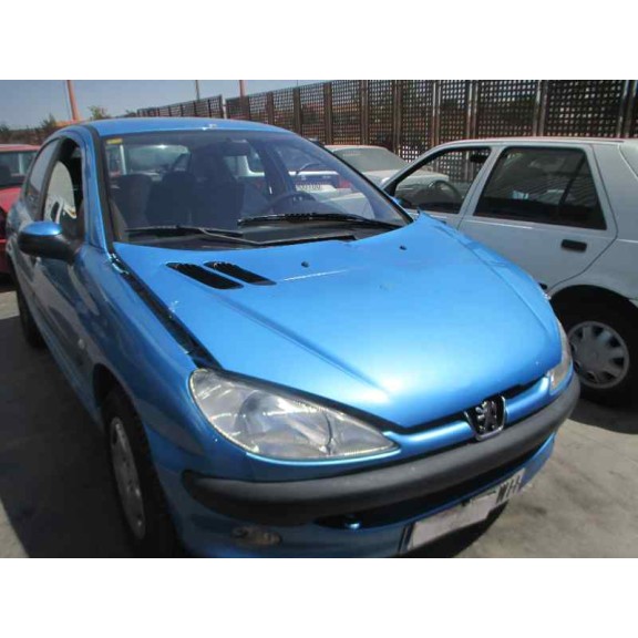 peugeot 206 berlina del año 2002