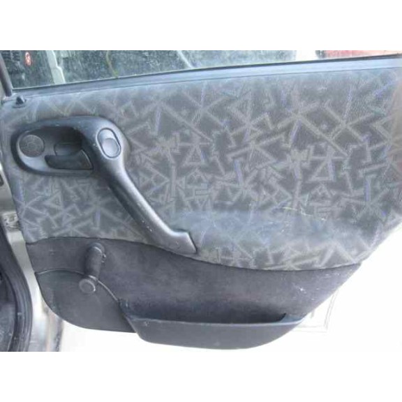 opel vectra b berlina del año 1997