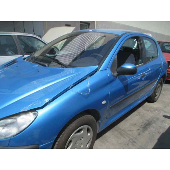 peugeot 206 berlina del año 2002