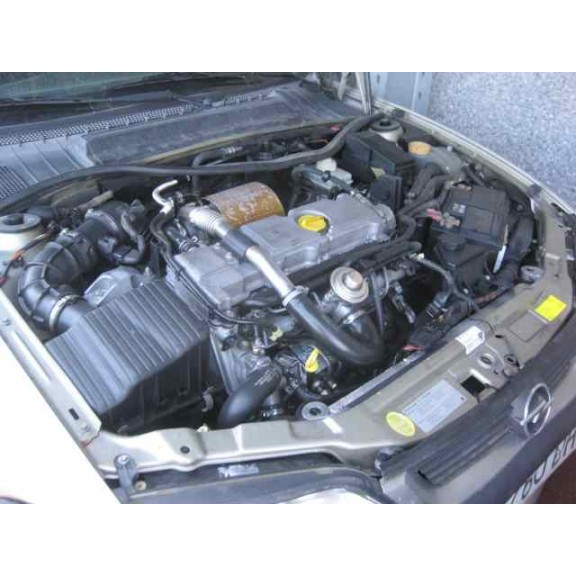 opel vectra b berlina del año 1997