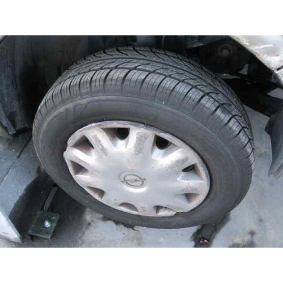 opel vectra b berlina del año 1997