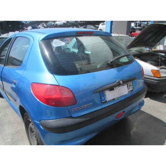 peugeot 206 berlina del año 2002