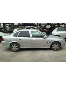 opel vectra b berlina del año 2001 2