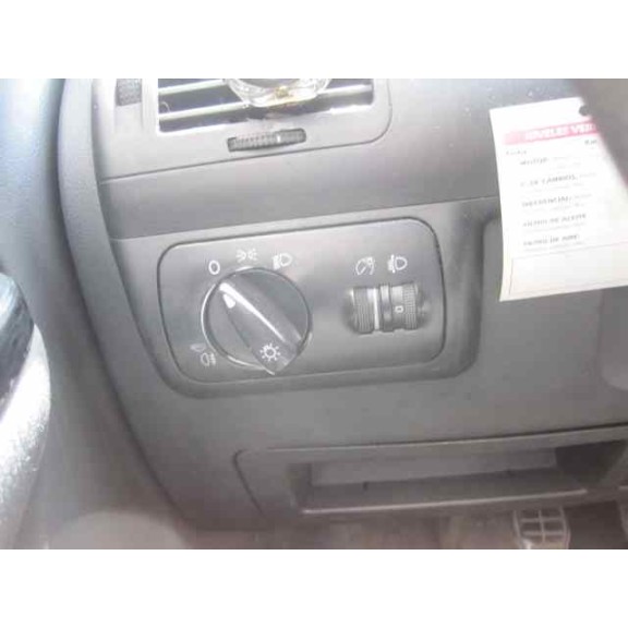 seat cordoba berlina (6k2) del año 2001