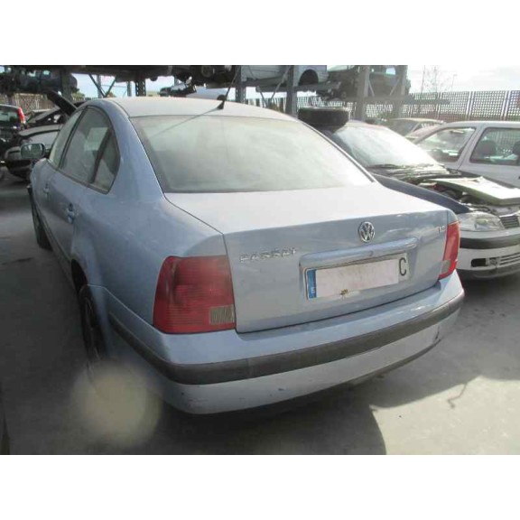 volkswagen passat berlina (3b2) del año 2000