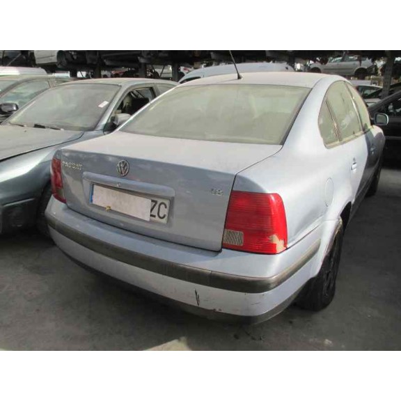 volkswagen passat berlina (3b2) del año 2000
