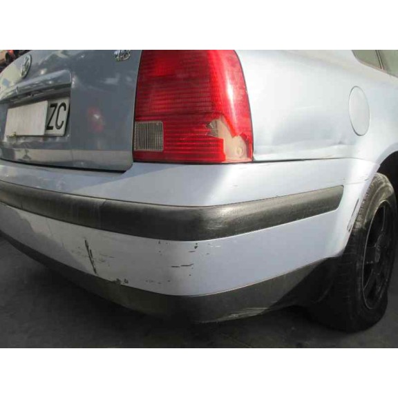 volkswagen passat berlina (3b2) del año 2000