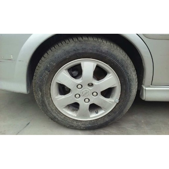 opel vectra b berlina del año 2001