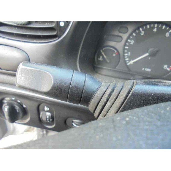 ford mondeo berlina (gd) del año 1999