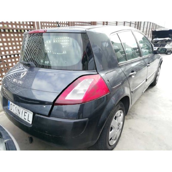 renault megane ii berlina 5p del año 2004