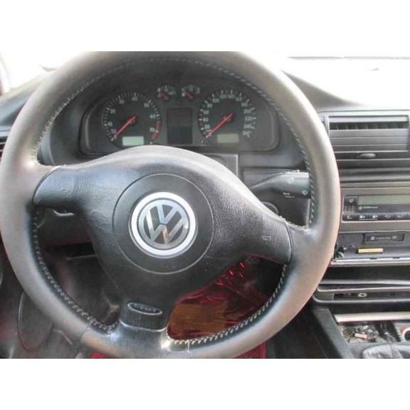 volkswagen passat berlina (3b2) del año 2000