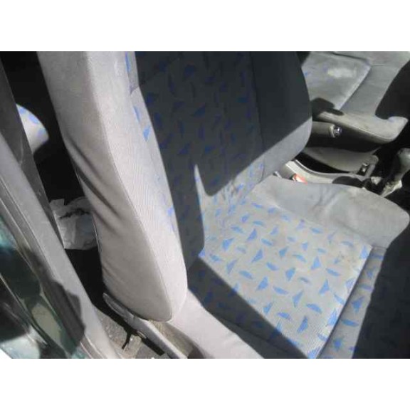 seat cordoba berlina (6k2) del año 2001