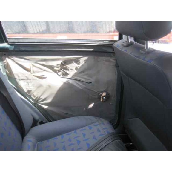 seat cordoba berlina (6k2) del año 2001
