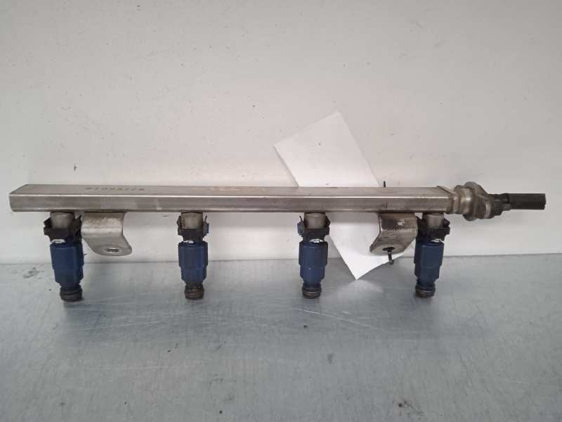 Recambio de rampa inyectora para hyundai i30 classic referencia OEM IAM   INYECTOR AZUL