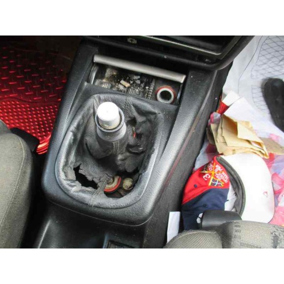 volkswagen passat berlina (3b2) del año 2000