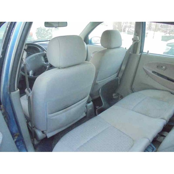 kia rio del año 2001