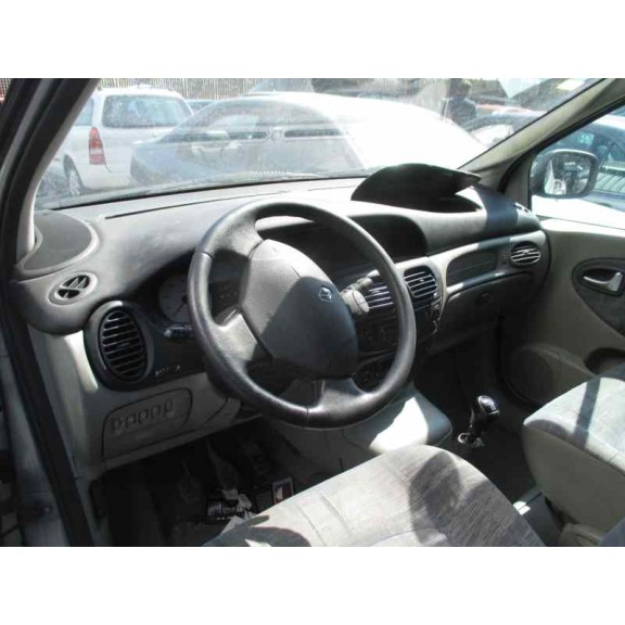renault scenic rx4 (ja0) del año 2001