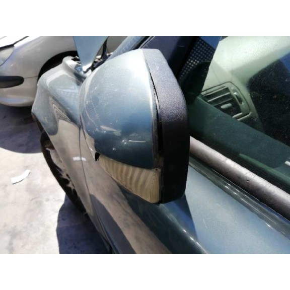 volvo v50 familiar del año 2005