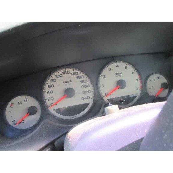 chrysler neon (pl) del año 2000