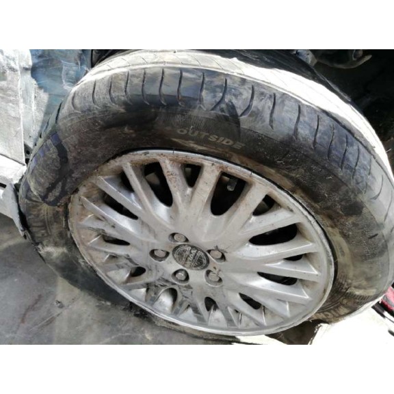 volvo v50 familiar del año 2005