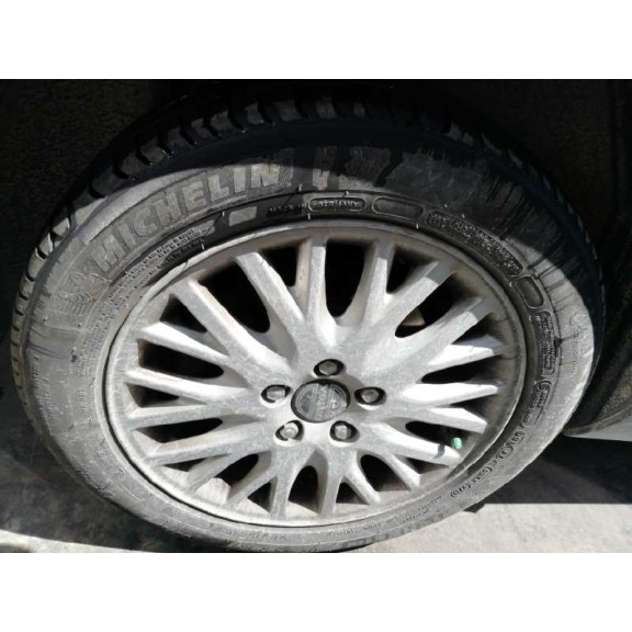 volvo v50 familiar del año 2005