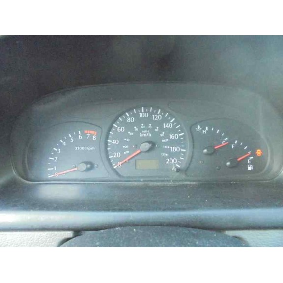 kia rio del año 2001