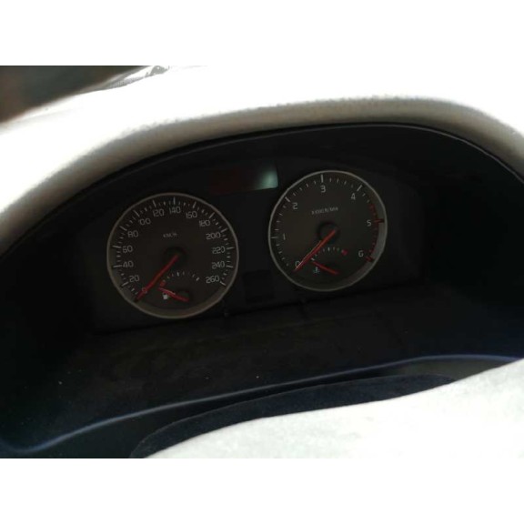 volvo v50 familiar del año 2005