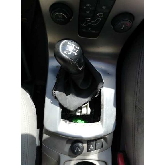 volvo v50 familiar del año 2005