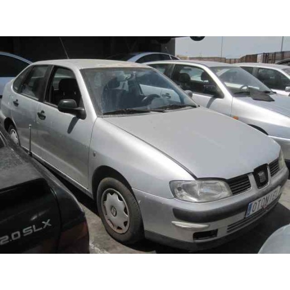 seat cordoba berlina (6k2) del año 1999