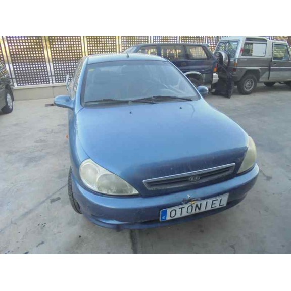 kia rio del año 2001