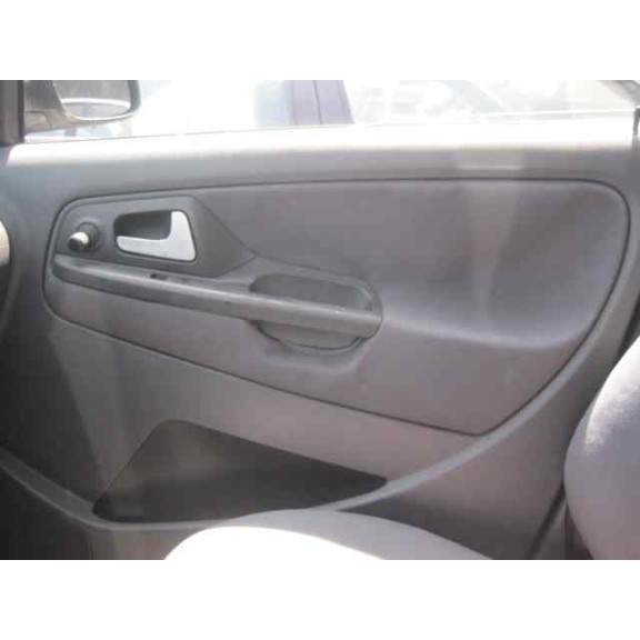 seat cordoba berlina (6k2) del año 1999