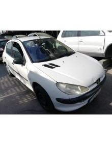 peugeot 206 berlina del año 2002